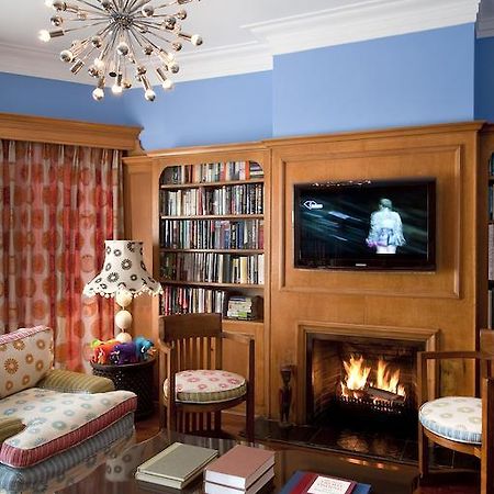 33 Melville Road Sandton Extérieur photo